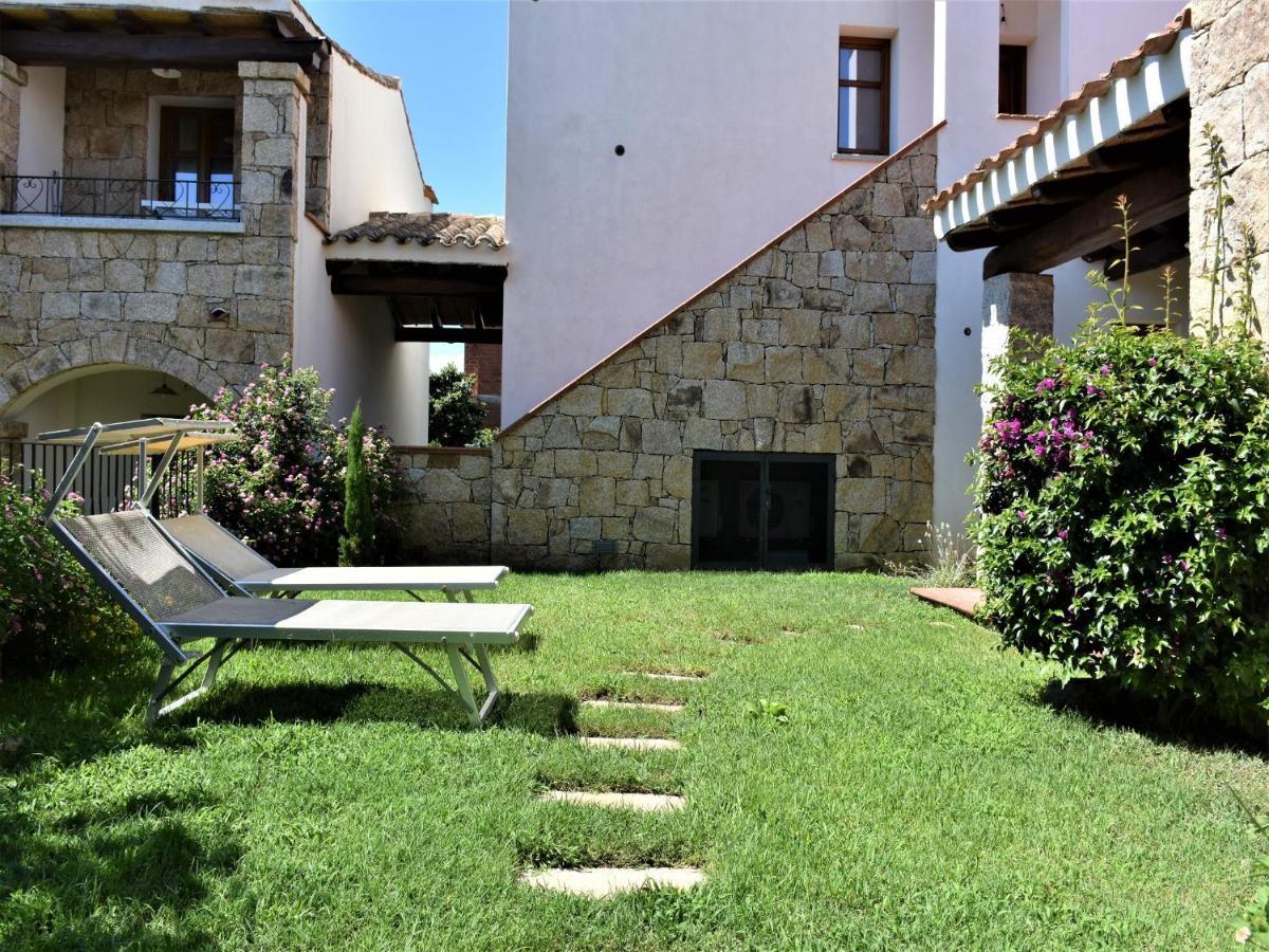 Villa Menhir Лотцораи Экстерьер фото