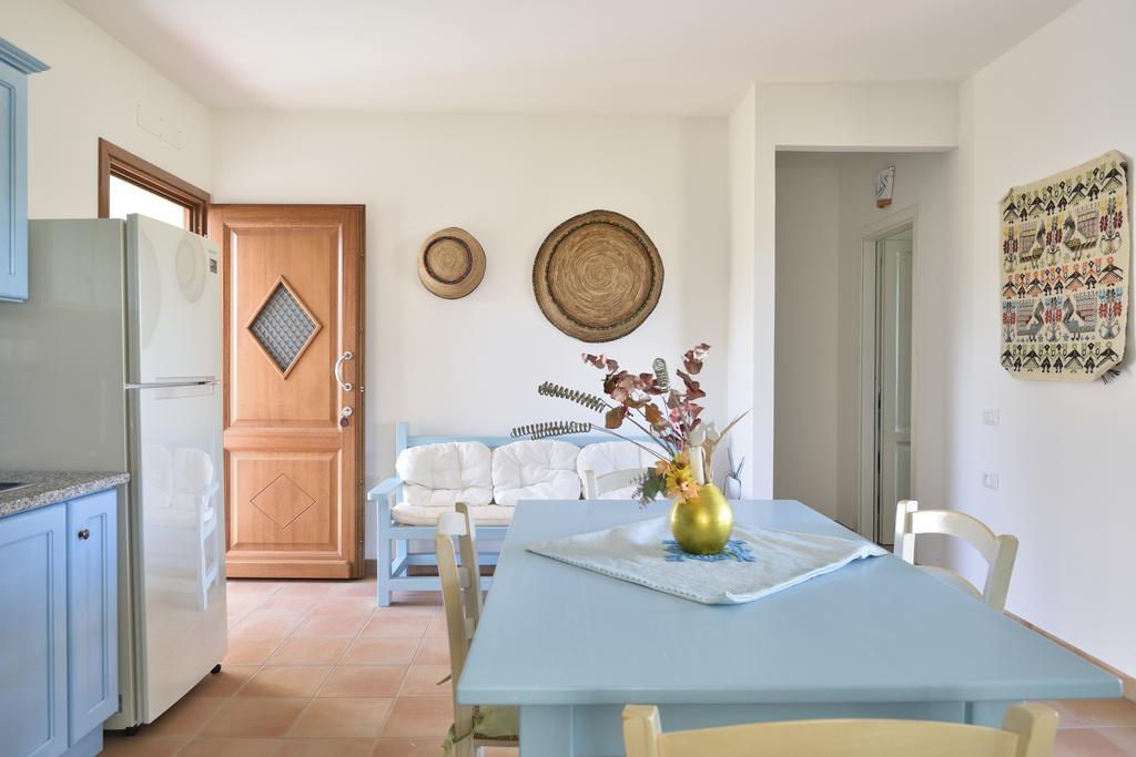 Villa Menhir Лотцораи Экстерьер фото
